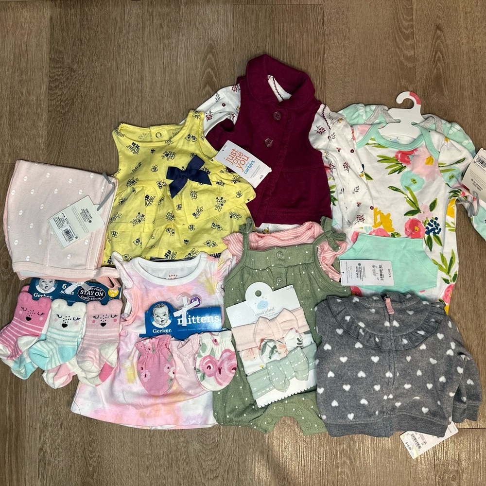NWT Baby Girl Newborn Bundle Set
